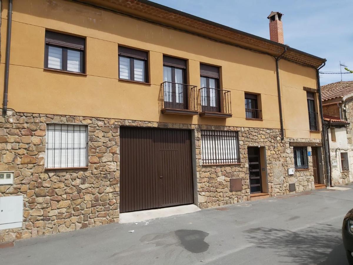 شقة Corral Del Duque II San Cristóbal de Segovia المظهر الخارجي الصورة